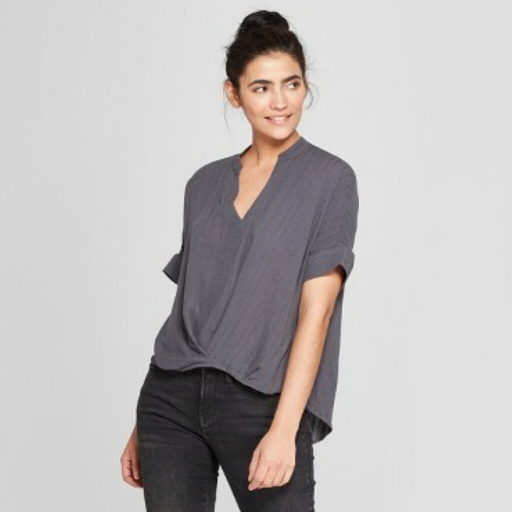 NWT Women's Universal Thread Gray V-Neck Blouse Boho Bohemian High Low Beach Top